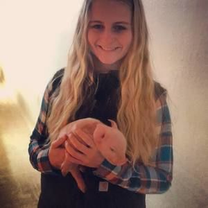 Meet your Posher, Maddy